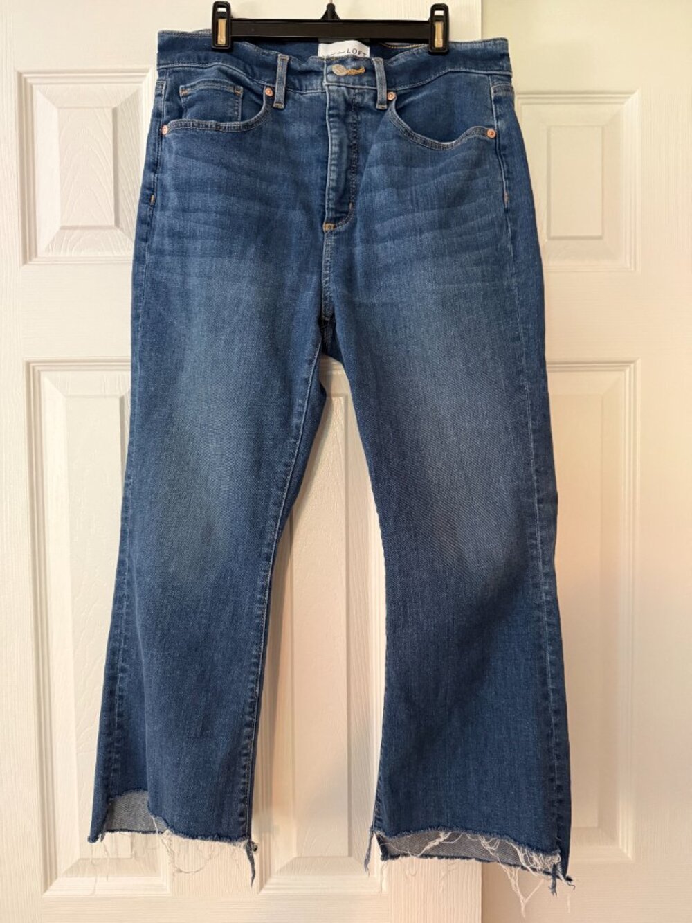LOFT The Kick Crop Petite Jeans Size 29P Raw Hem Stretch Denim